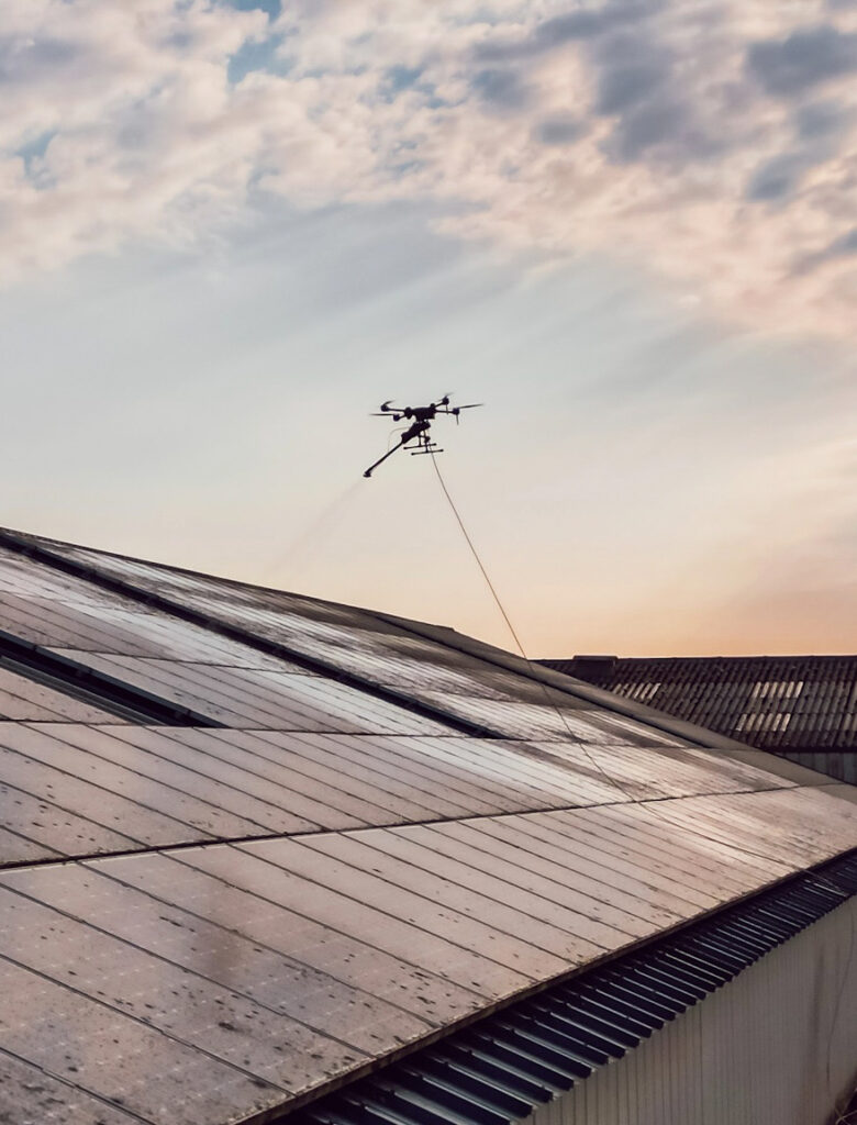 Les avantages du drone pour le nettoyage professionnel